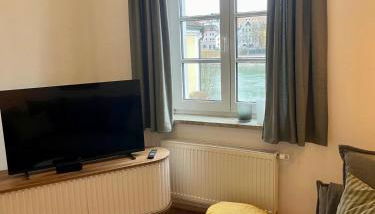 Große stilvolle Altbauwohnung im Herzen von Passau bis 6 Personen - Foto 4