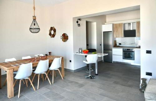 Lambou Beach Sunset - Foto 38