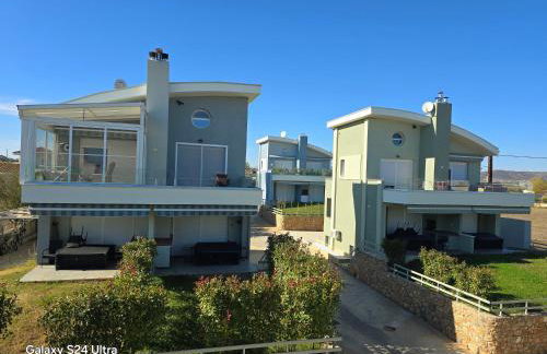 Angelo Apartments - Photo 2