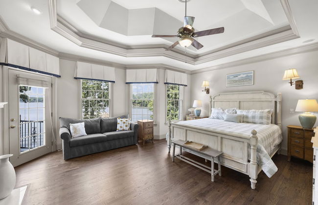 Make a Big Splash in 7BR Lake Norman Home! - Foto 3