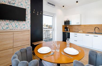 Wonder Home - Apartamenty Halo Karkonosze z ogrodem, sezonowym basenem, placem zabaw i widokiem na Śnieżkę - zlokalizowane blisko Karpacza - Foto 3