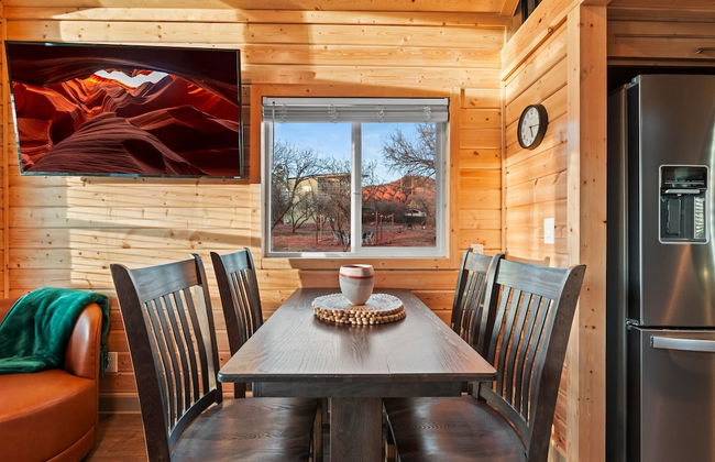 NEW Moondance Majestic Mini Cabin Cathedral Rock - Foto 11