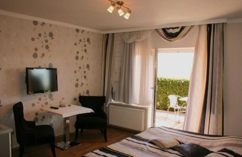 Pension zum Wiesengrund - Zimmer mit Singleküche - Photo 4