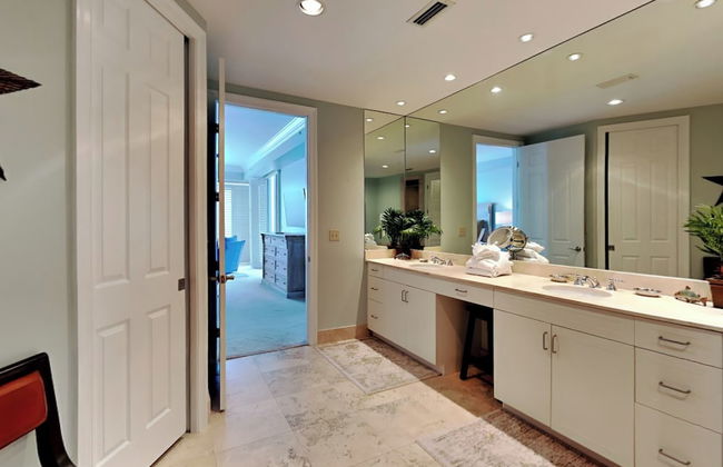 Mediterranean by Southern Vacation Rentals - Foto 31