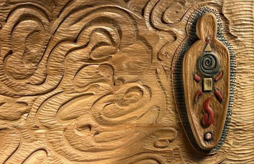 SPACE CASTLE: a 1950s Gas Station transformed into an Art Themed Wonderland - Foto 6