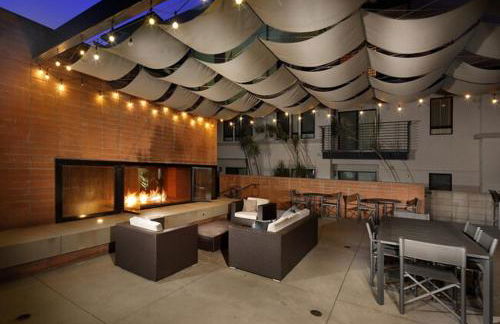 Luxury One Bedroom minutes from The Grove - Foto 38