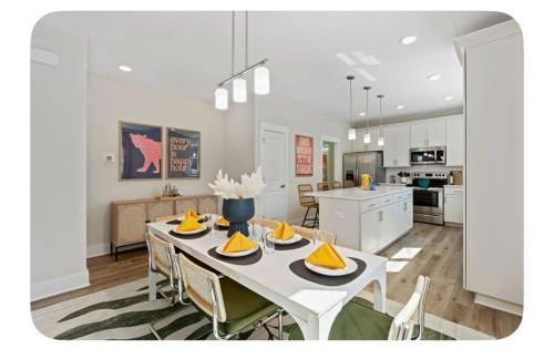 Brand New 3 Bed 3 Bath Modern Home in Downtown - Foto 9