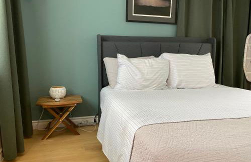 Pasadena Old Town Cottage - Photo 2