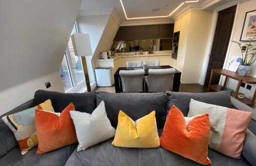 Beautiful Penthouse in centre of Winchester - Photo 7