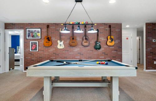 Comfortable Vacation Home Great Resort Pool/Spa Sleeps 20 - Foto 6