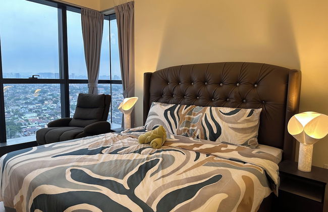 Skyline Luxe 4BR Retreat with En-suites - Foto 6