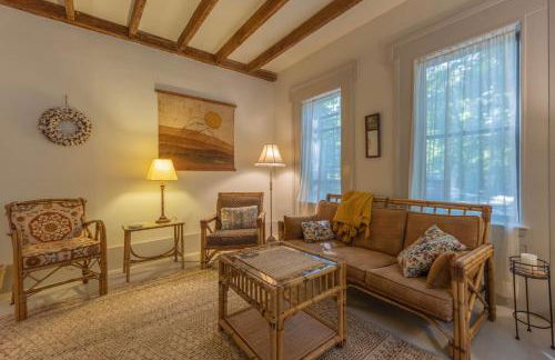 Walking distance to Lake Michigan! Cozy Cottage - Foto 11