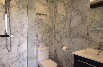 1 Bed Hut - Sleeps 4 - Pets - Parking - Foto 3