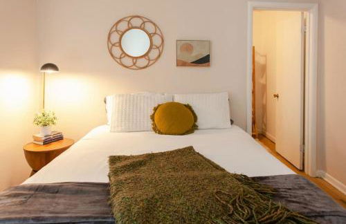 Classic & Cozy Apartments - Parking & Close to DW - Foto 78