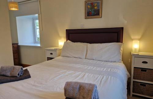 Highland River Cottage with Hot Tub - Foto 7