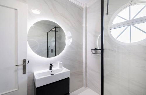 Luxury Villa - Large Private Pool - Cabo Roig Strip - Foto 23