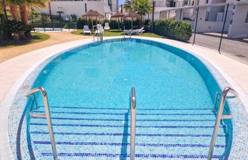 Pass the Keys Casa Ban, Spacious 3 Bedroom Townhouse - Photo 28
