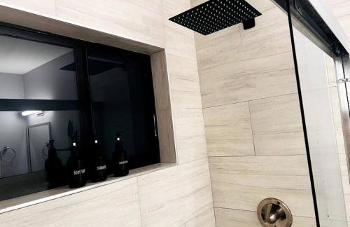 Private Double Room Near Miami Clinics - Photo 14