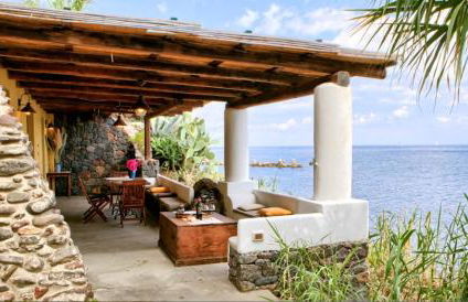 Case sulla spiaggia di Santa Marina Salina - Foto 12