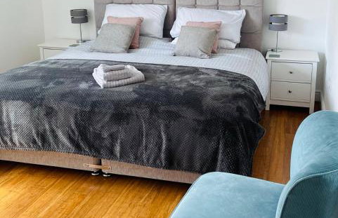 Sunny Corner, Padstow. Spacious 3 bedrooms, 2.5 bathrooms, parking, garden. - Foto 12