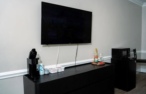 New Quiet Studio Near Atrium Health with 24-7 Gym - Foto 20