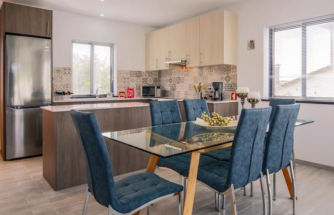 Silver Gate Home in Nossa Senhora do Pilar - Photo 6