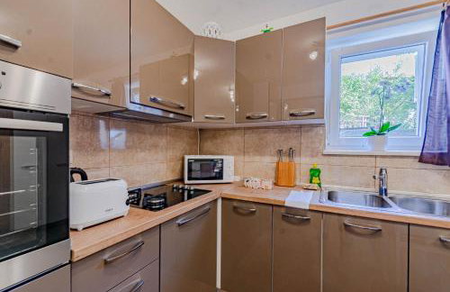 S2 - Modern Studio, Just 50m From the Beach - Photo 12