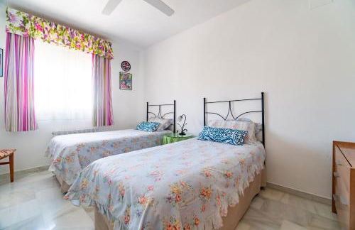 Bonita casa en Granada+PARKING EN EL CENTRO+WIFI - Foto 21