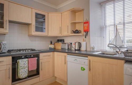 Stonehaven ground floor home with a spectacular harbour view. - Foto 6