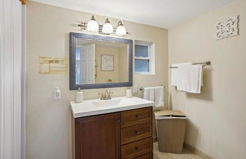 Lakefront Home with Screened Porches in Frostproof! - Photo 17