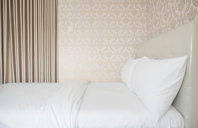 Homey And Modern Studio At Sky Terrace Apartment - Foto 6