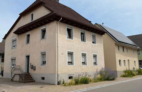 ARCOS Apartment - Geräumige 3-Zimmer-Wohnung mit 8 Einzelbetten - Perfekt für Familien, Gruppen oder Monteure - Foto 23