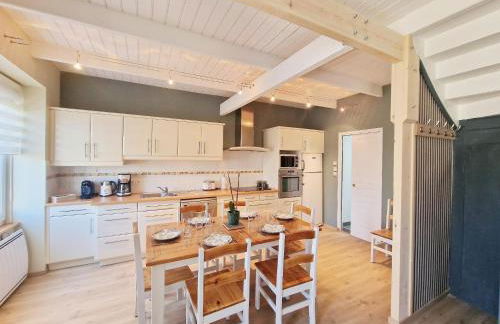 Charming Breton Holiday Home Right by the sea - Photo 72