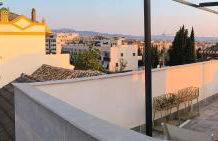 Casa con jardín, aparcamiento - Photo 40