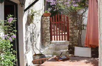 Kiveri Traditional Villa - Photo 27