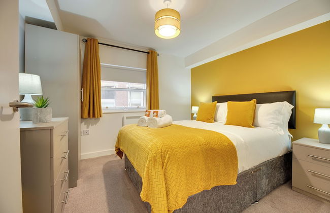 Charltons Bonds Apartments - By Week2Week - Foto 13