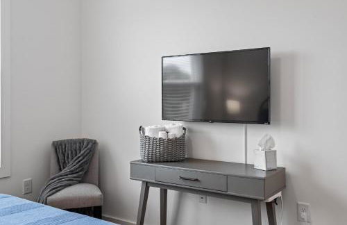 Charming Duplex Retreat in Old Town Manchester, VA - Foto 23