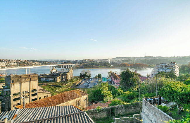 C314 Riverside View Premium Apartment w/ AC & Terrace - Foto 33