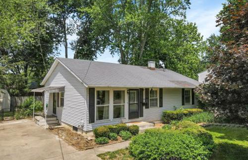 Housepitality - Electric Ave - 3 BDR and Hot Tub - Foto 6