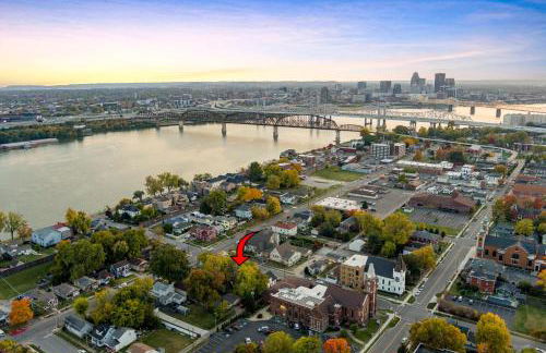 Urban Sophistication Mid Century - Farm Home - Foto 35