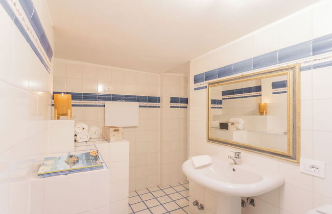 Emily's Holiday House - Authentic Lake Como by Rent all Como - Foto 68