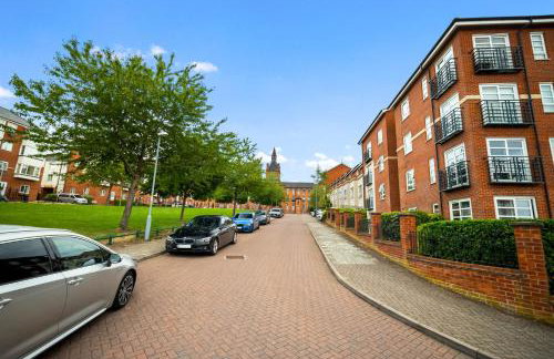Dote Haven Stylish 2 Bed Apartment - Free Parking and Free High Speed WIFI - Foto 75