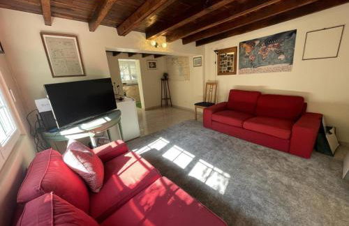 Gîte Historique à Tours avec Jardin et WIFI Inclus - FR-1-381-635 - Foto 2