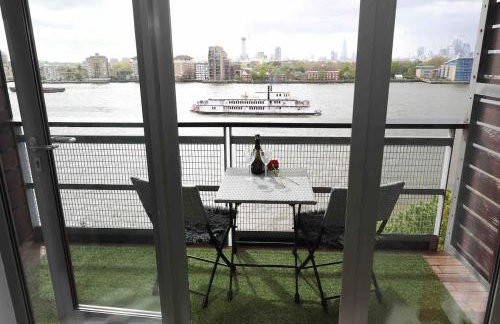 In the River Times View - Foto 1