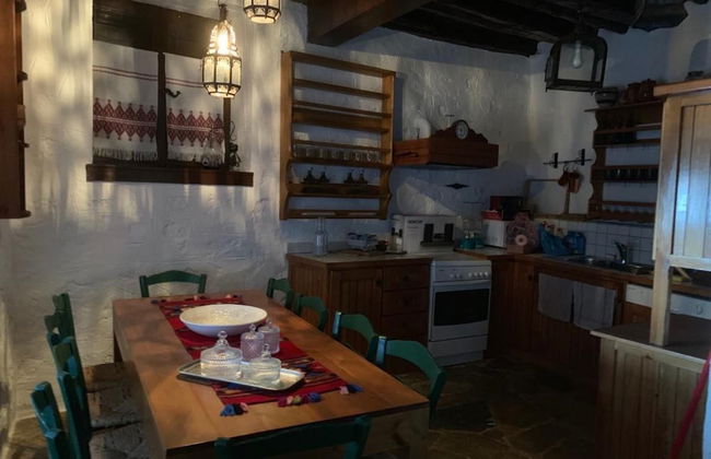 Dandy on the Hill in Parnassus Villa Pasifne up to Nine People - Photo 2