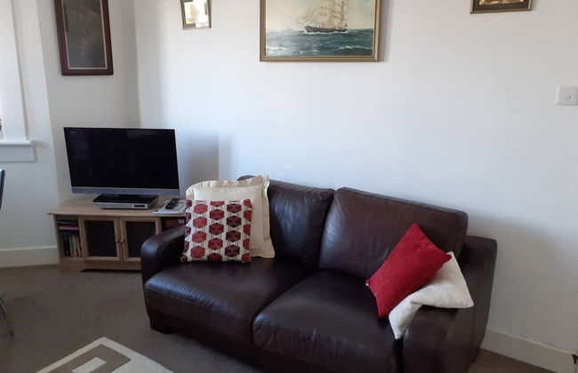 Marina View, Lovely Upper 3 Bedroom Apartment - Foto 19