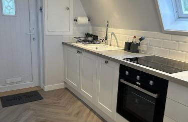 Central Location and Stunning Views - Foto 7