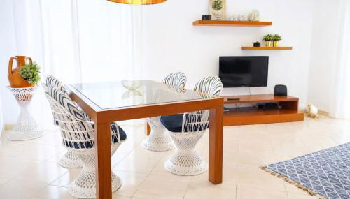 Avenue Apartment - Family-friendly T2 - Estacionamento Privado - Foto 5