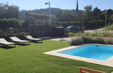 Magnífica casa con piscina - Foto 2