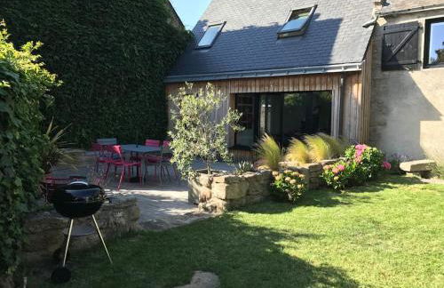 Maison de charme, jardin clos sud, terrasse, 2 minutes plages, au cœur du village de Piriac, 4 chambres 2 SDB. - Foto 4